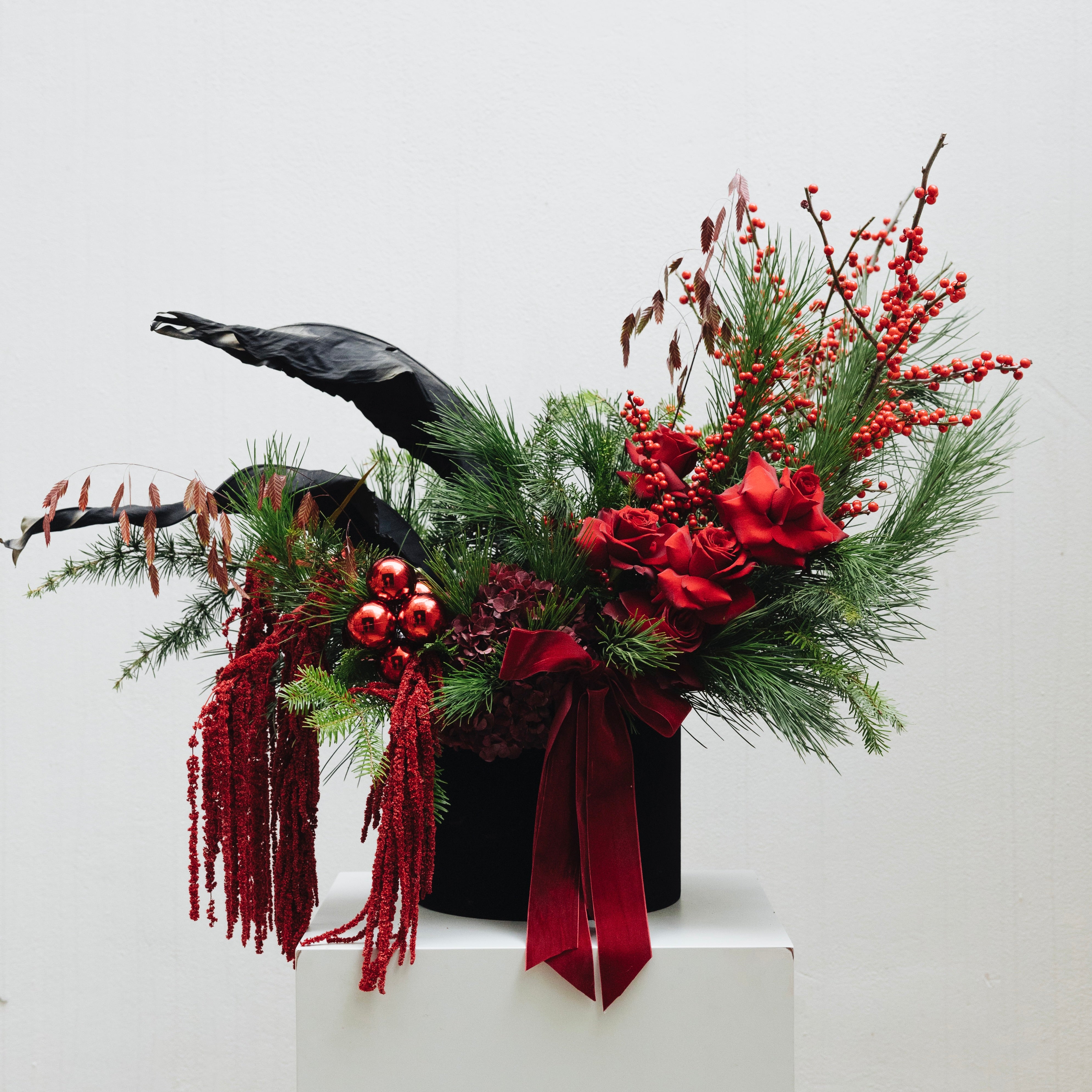 Siyah Kadife Kutuda Yılbaşı Aranjmanı