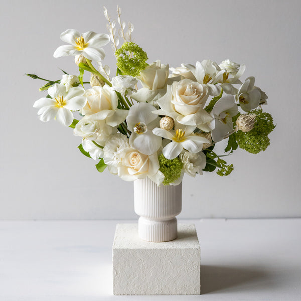 Signature Vase Arrangement No:1